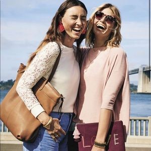 Stella and Dot- popular Covet Kensington tote